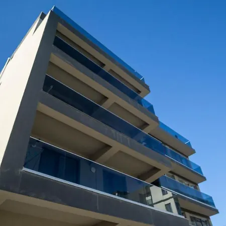 Hotel apartamentowy Del Mar *