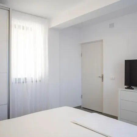 Del Mar Hotel apartamentowy Năvodari